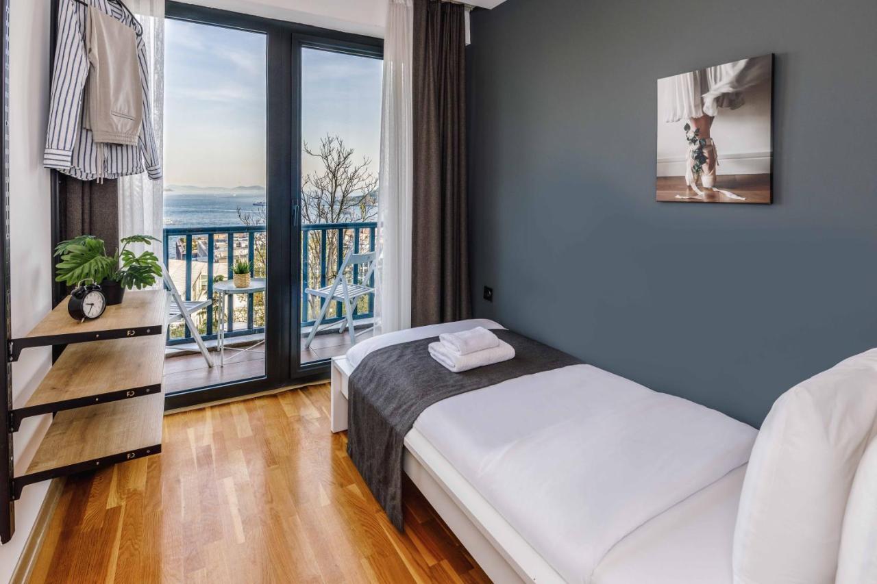 Monnas Bosphorus Apartment Istanbul Exterior photo